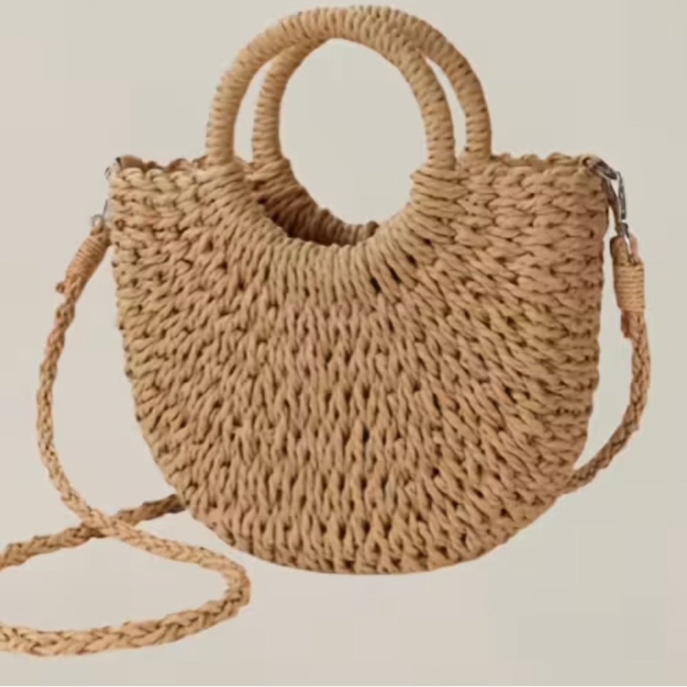 Elegant Tan Woven Hobo Bag